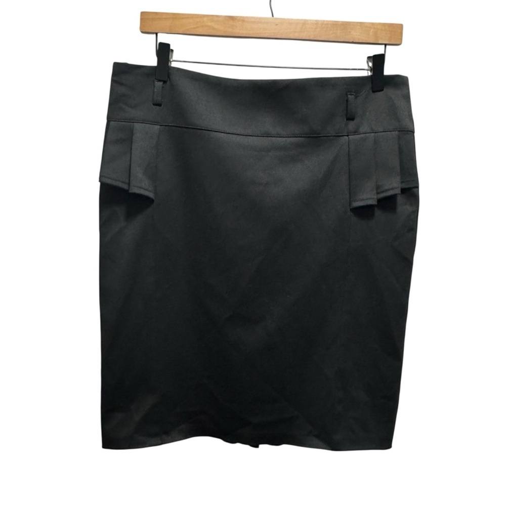 Awadore Black Pencil Skirt Pleated Back Size Medium